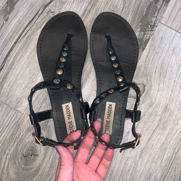 Steve Madden Flat Sandals - Picture 4 of 5